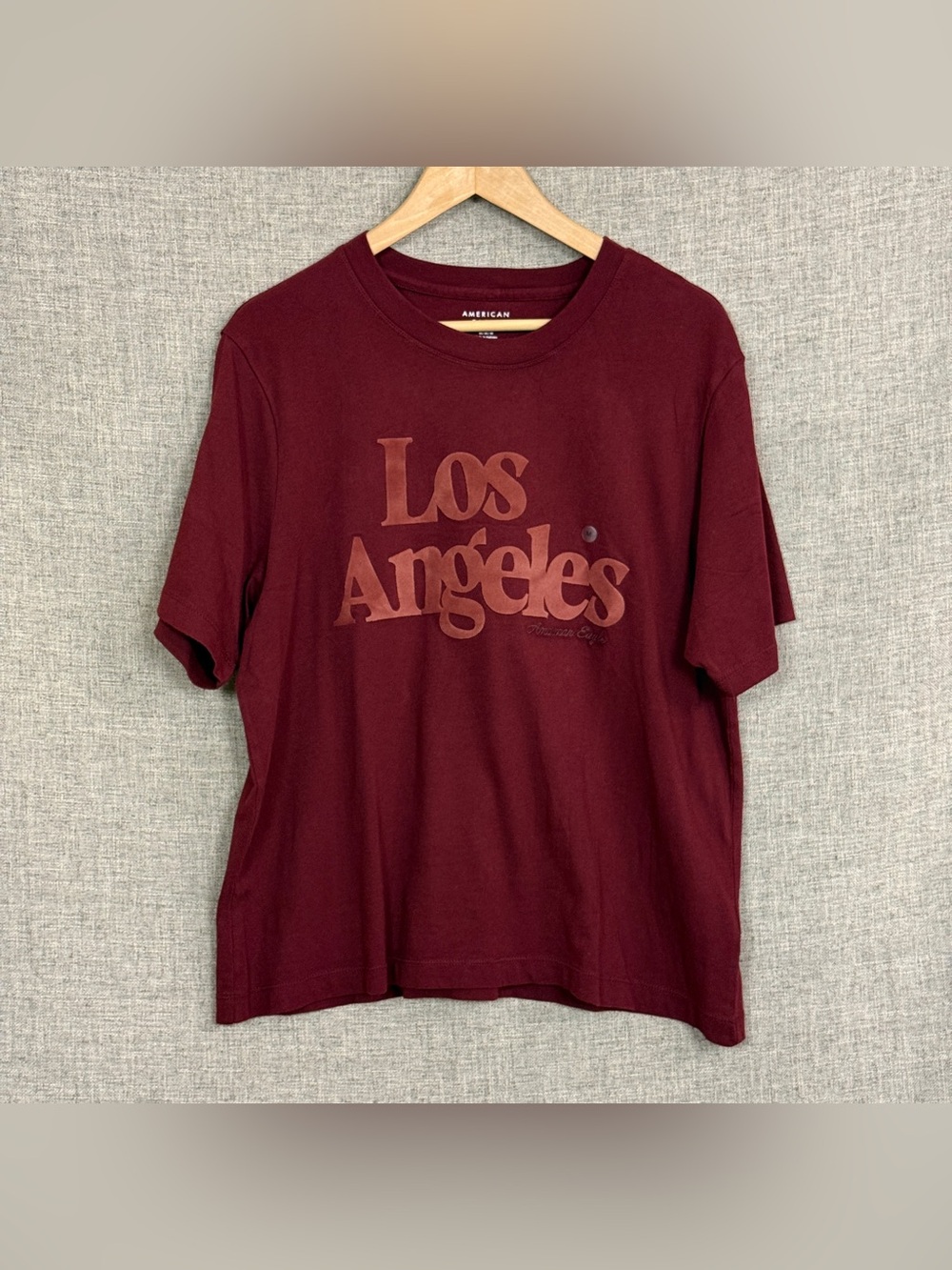 NWT American Eagle Outfitters Maroon 'Los Angeles' Graphic Tee NWT